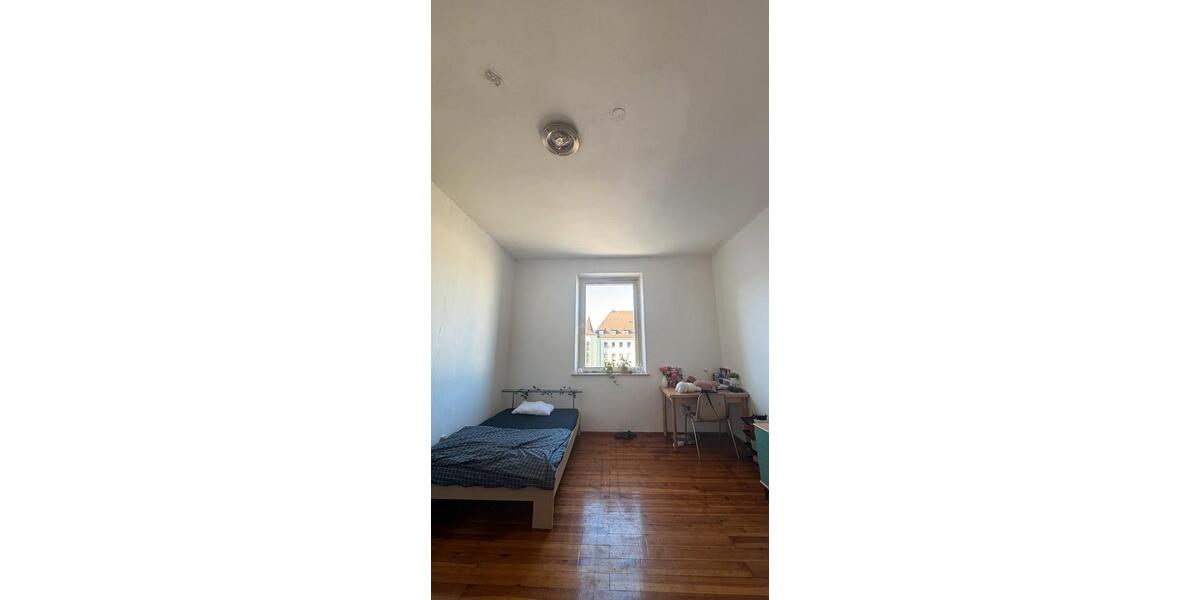 Wohnen auf Zeit Weiden in der Oberpfalz - 1 Zimmer, 21 m&sup2;, 305&euro; | Angebot:26285337