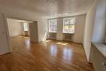 Etagenwohnung Dinkelsbühl - 3 Zimmer, 100 m&sup2;, 750&euro; | Angebot:25729750