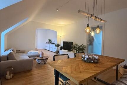 Wohnung Düsseldorf - 2.5 Zimmer, 72 m&sup2;, 1.650&euro; | Angebot:24707776