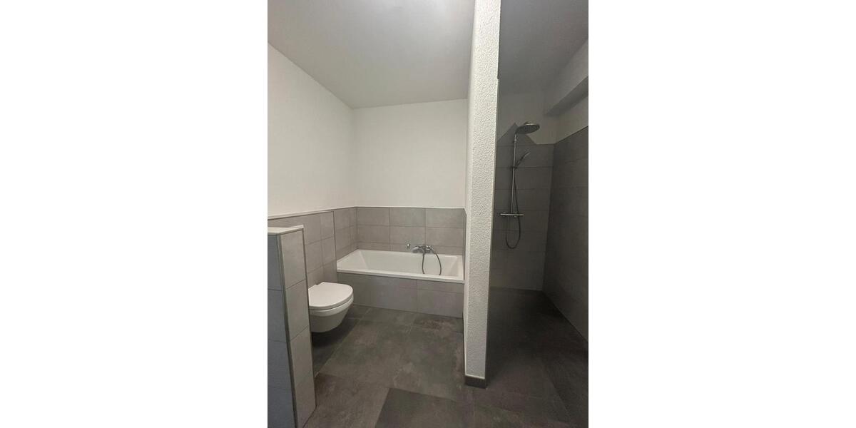 Maisonettenwohnung Losheim am See - 3 Zimmer, 125 m&sup2;, 1.150&euro; | Angebot:25892460