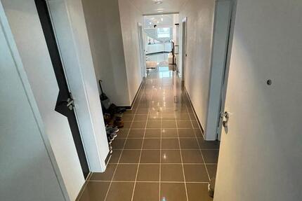 Haus Uetze - 4 Zimmer, 114 m&sup2;, 1.140&euro; | Angebot:26624879