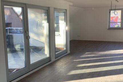 Wohnung Frickenhausen - 4 Zimmer, 137 m&sup2;, 1.400&euro; | Angebot:24711366