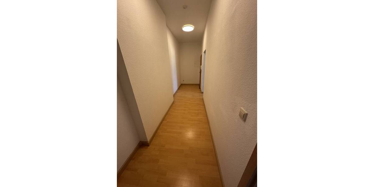 Gewerbeobjekt Lützen - 1 Zimmer, 21 m&sup2;, 500&euro; | Angebot:26229741