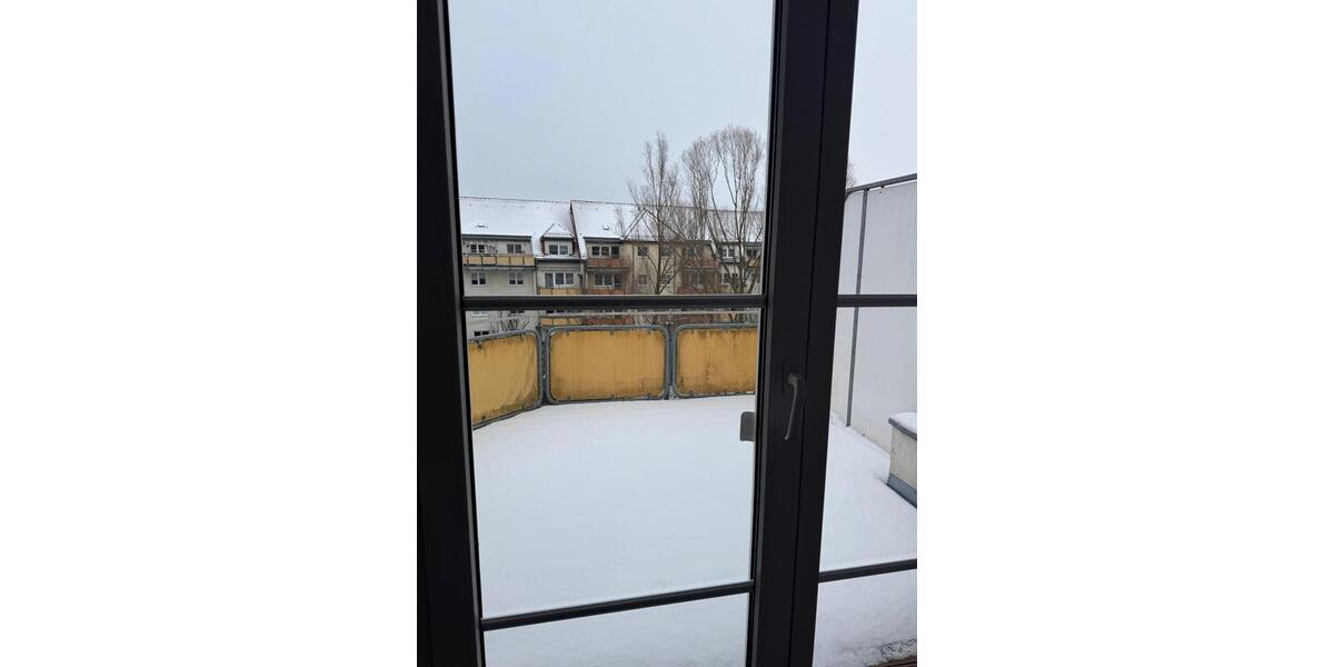 Etagenwohnung Schönefeld - 3 Zimmer, 72 m&sup2;, 932&euro; | Angebot:24788134