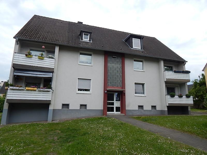 Stop! Interessante 2-Zimmer-Wohnung mit Ausblick zimmer