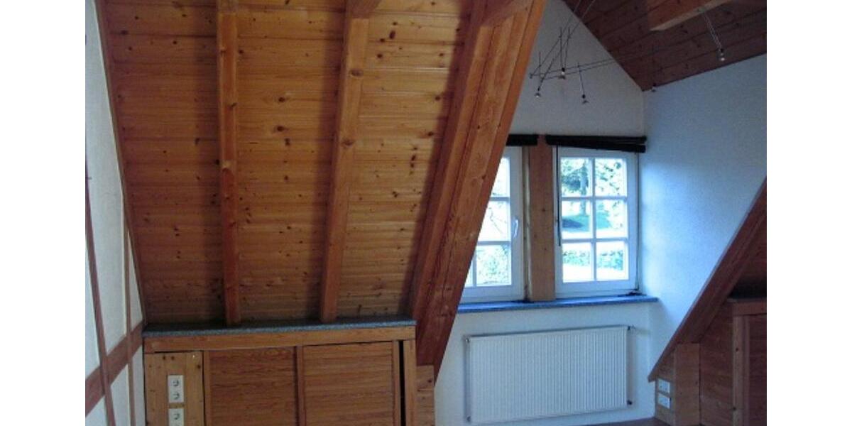 Einfamilienhaus Herleshausen - 10 Zimmer, 270 m&sup2;, 2.000&euro; | Angebot:25964509