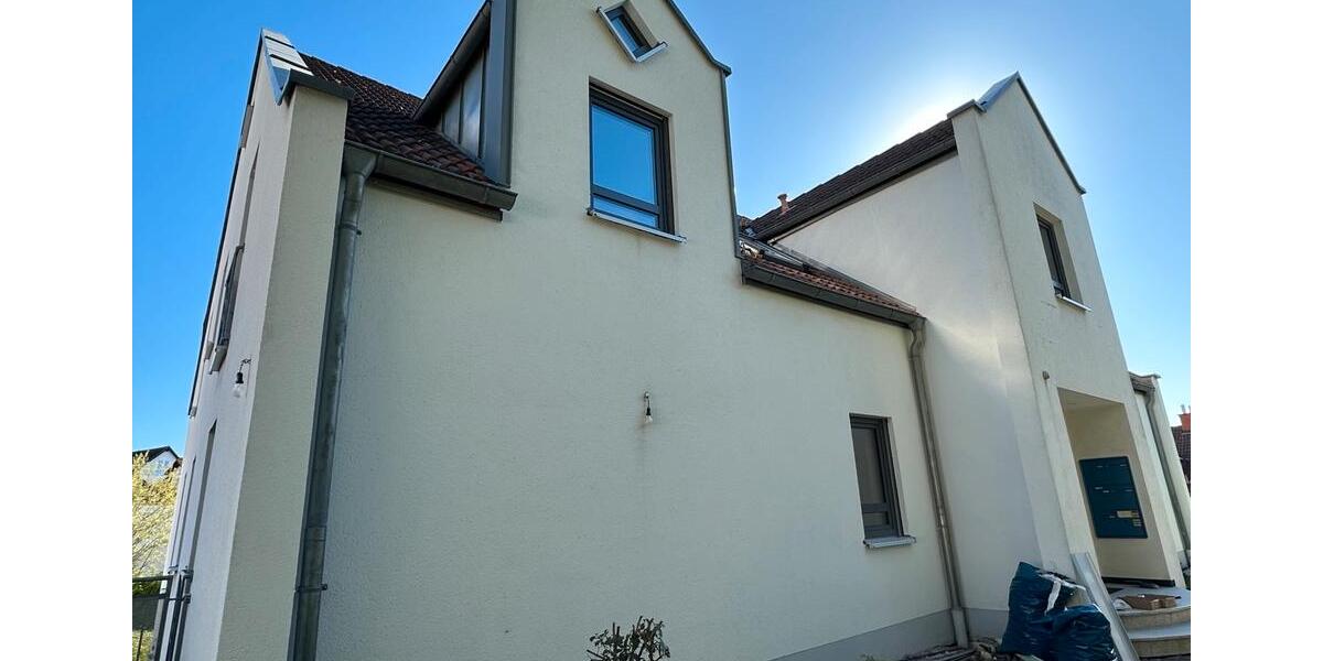 Erdgeschoßwohnung Coburg - 3 Zimmer, 83 m&sup2;, 701&euro; | Angebot:26613639