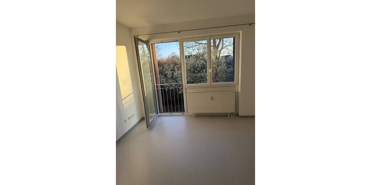 Etagenwohnung Weiden - 1 Zimmer, 69 m&sup2;, 730&euro; | Angebot:25957210