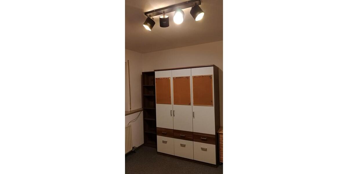 Wohnen auf Zeit Marburg - 1 Zimmer, 14 m&sup2;, 400&euro; | Angebot:26615995