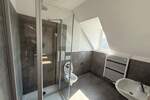 Wohnen im Dachgeschoss - 3 Zimmer- EBK - zwei Bäder