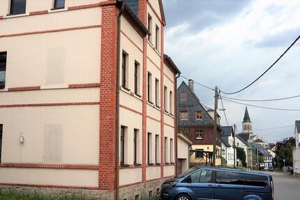 Wohnung Johanngeorgenstadt - 2 Zimmer, 54 m&sup2;, 275&euro; | Angebot:26035277