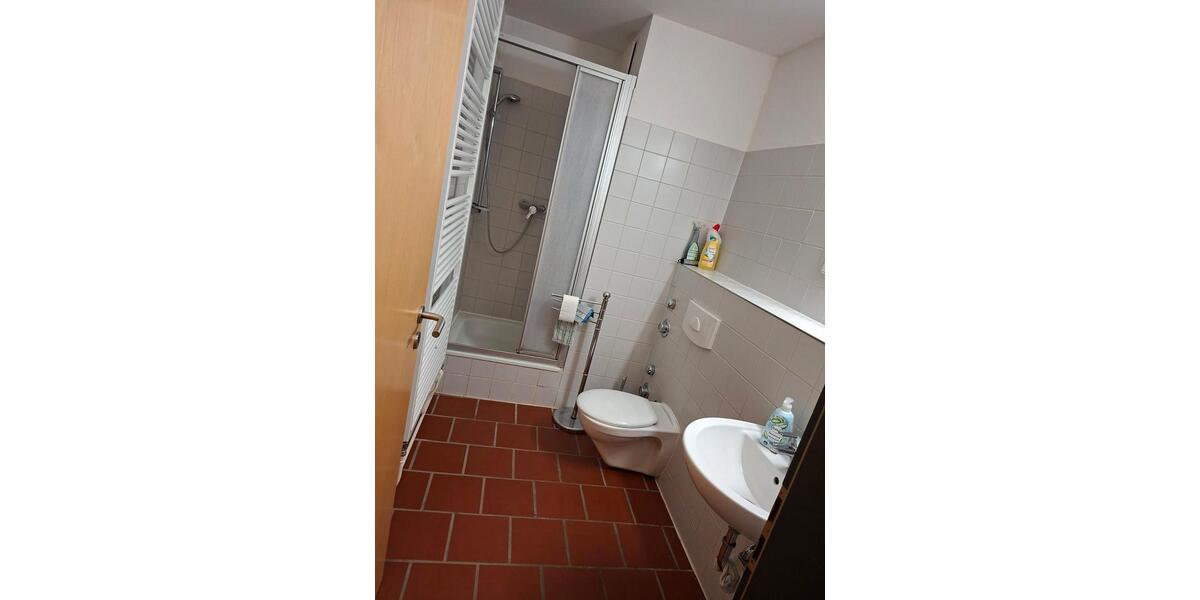Etagenwohnung Stralsund - 1 Zimmer, 31 m&sup2;, 350&euro; | Angebot:26110793