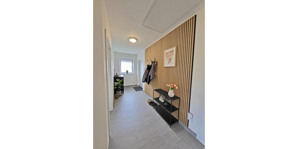 Dachgeschoßwohnung Uplengen - 2 Zimmer, 62 m&sup2;, 650&euro; | Angebot:26662059