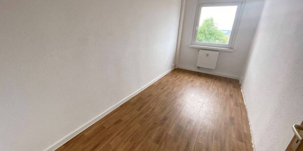 Etagenwohnung Döbeln Pommlitz - 3 Zimmer, 58 m&sup2;, 299&euro; | Angebot:26156225