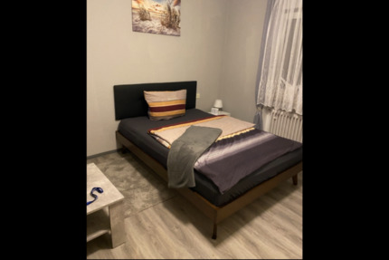 Wohnen auf Zeit Kitzingen - 4 Zimmer, 90 m&sup2;, 22&euro; | Angebot:25938116