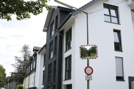 Wohnung Siegen Eiserfeld - 2 Zimmer, 67 m&sup2;, 885&euro; | Angebot:26660546