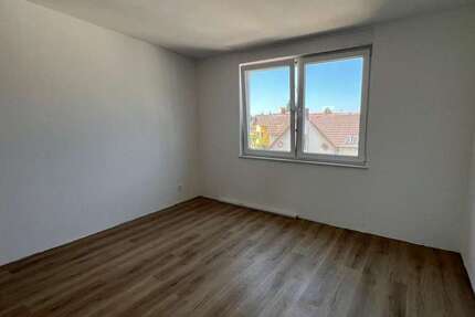 Wohnung zum Mieten in Rheinland-Pfalz - Jockgrim 1.250 € 98.61 m² 3 zimmer