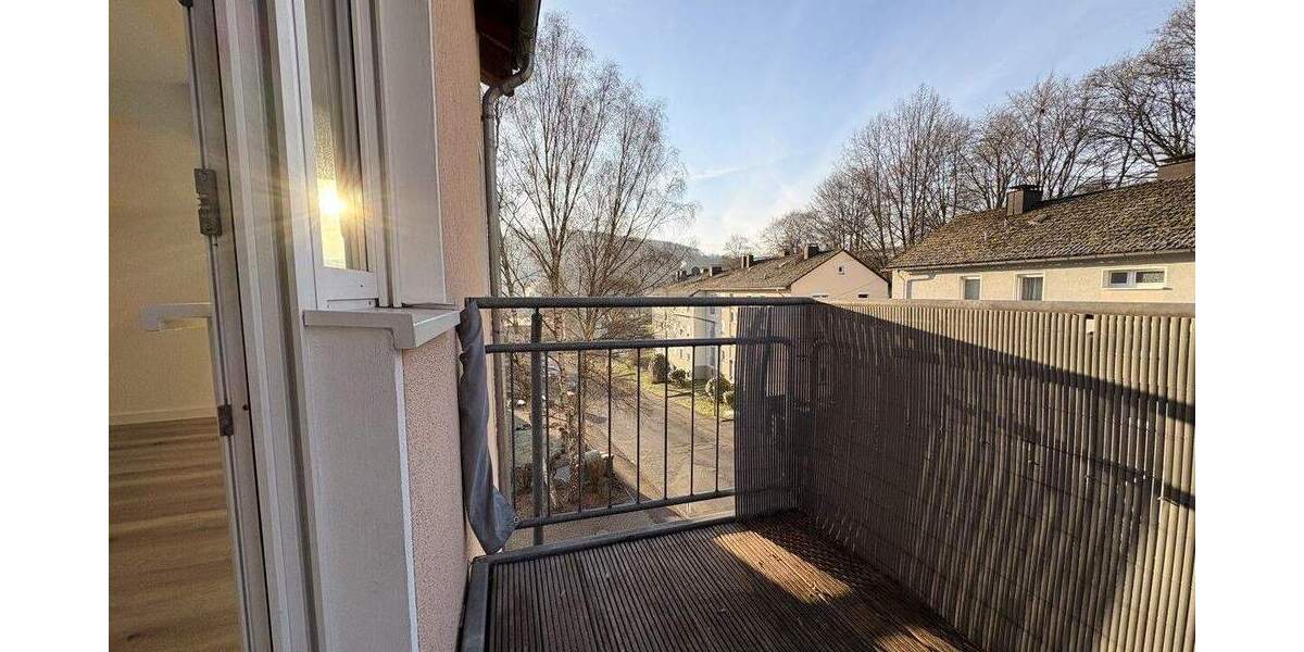 Etagenwohnung Siegen / Eiserfeld Niederschelden - 2 Zimmer, 72 m&sup2;, 720&euro; | Angebot:24863627