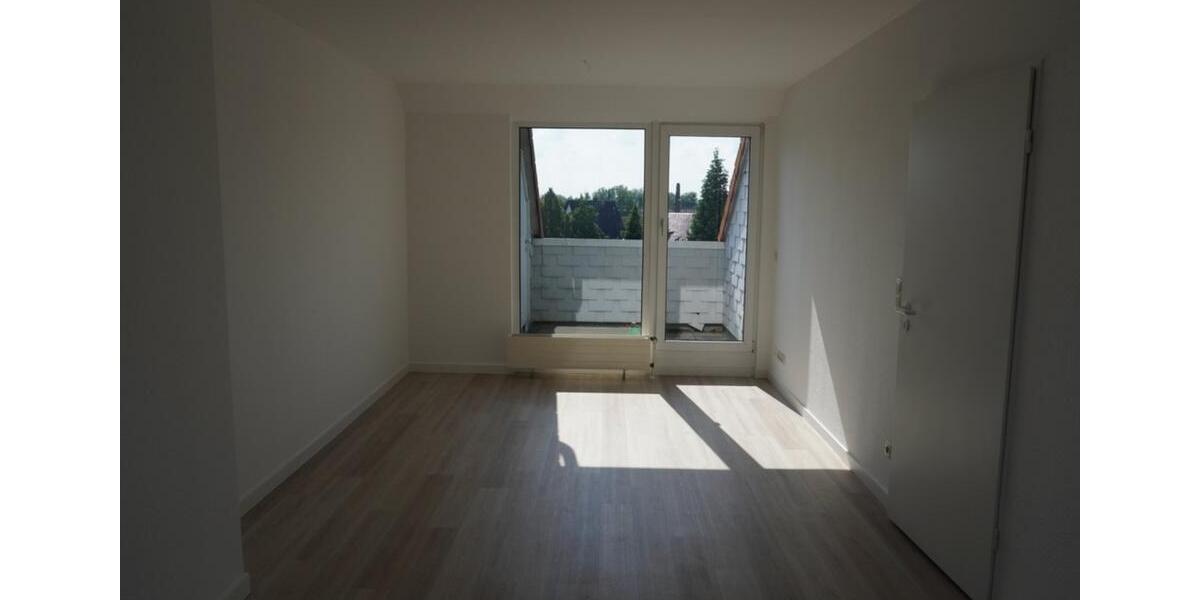 Dachgeschoßwohnung Biederitz - 2 Zimmer, 64 m&sup2;, 414&euro; | Angebot:23711267