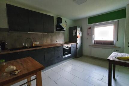 76 m² WOHNUNG 3 zimmer