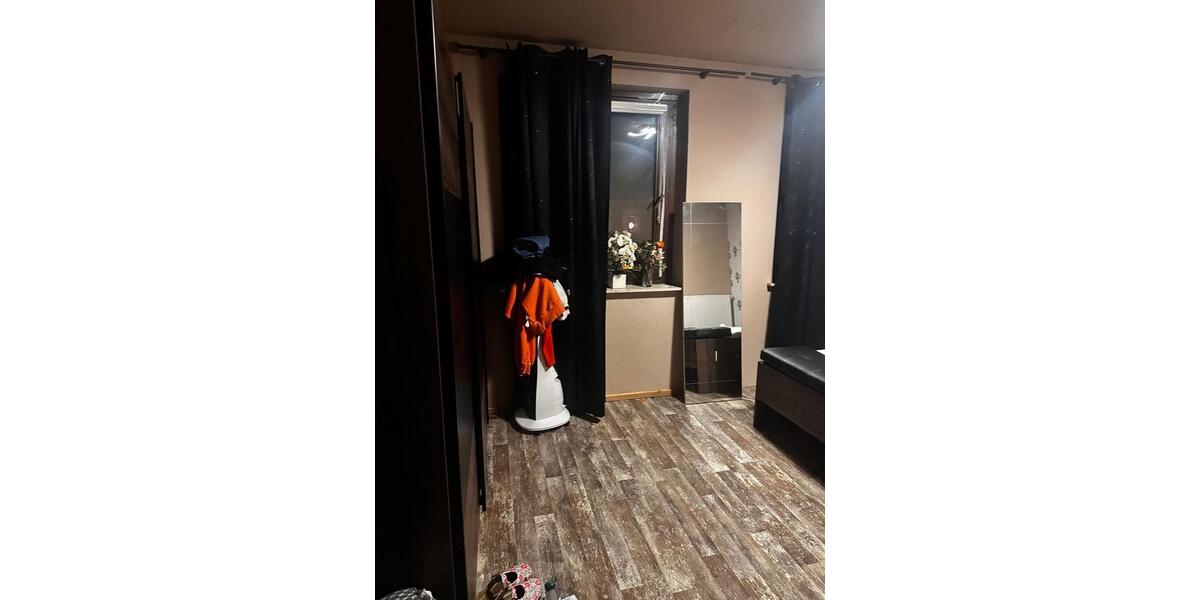 Etagenwohnung Wunstorf - 1 Zimmer, 4 m&sup2;, 400&euro; | Angebot:24547969