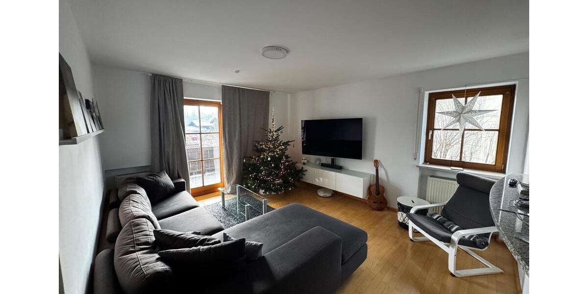 Etagenwohnung Neubeuern - 3 Zimmer, 79 m&sup2;, 1.080&euro; | Angebot:25321423