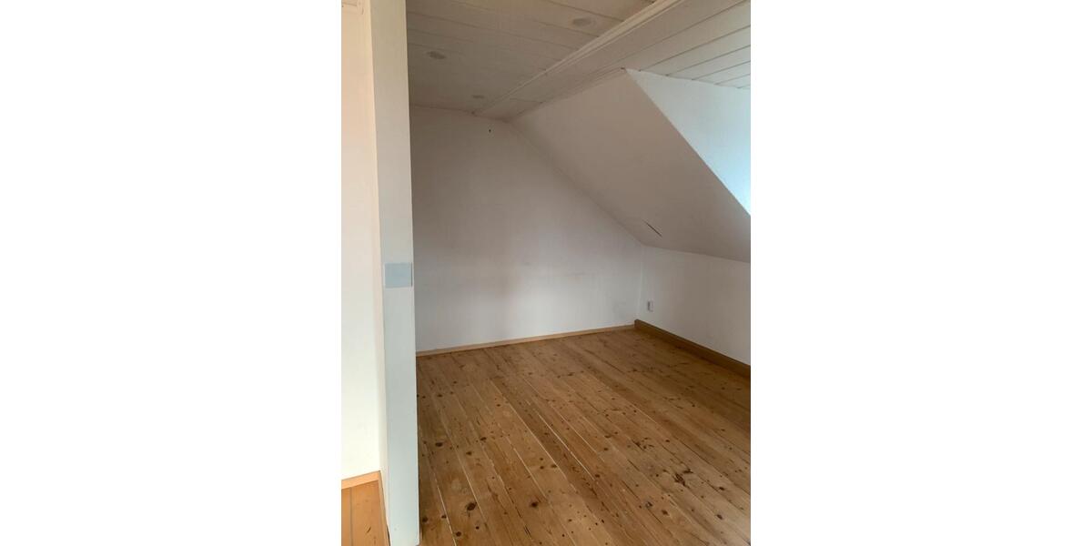 Mansardenwohnung 3 zimmer