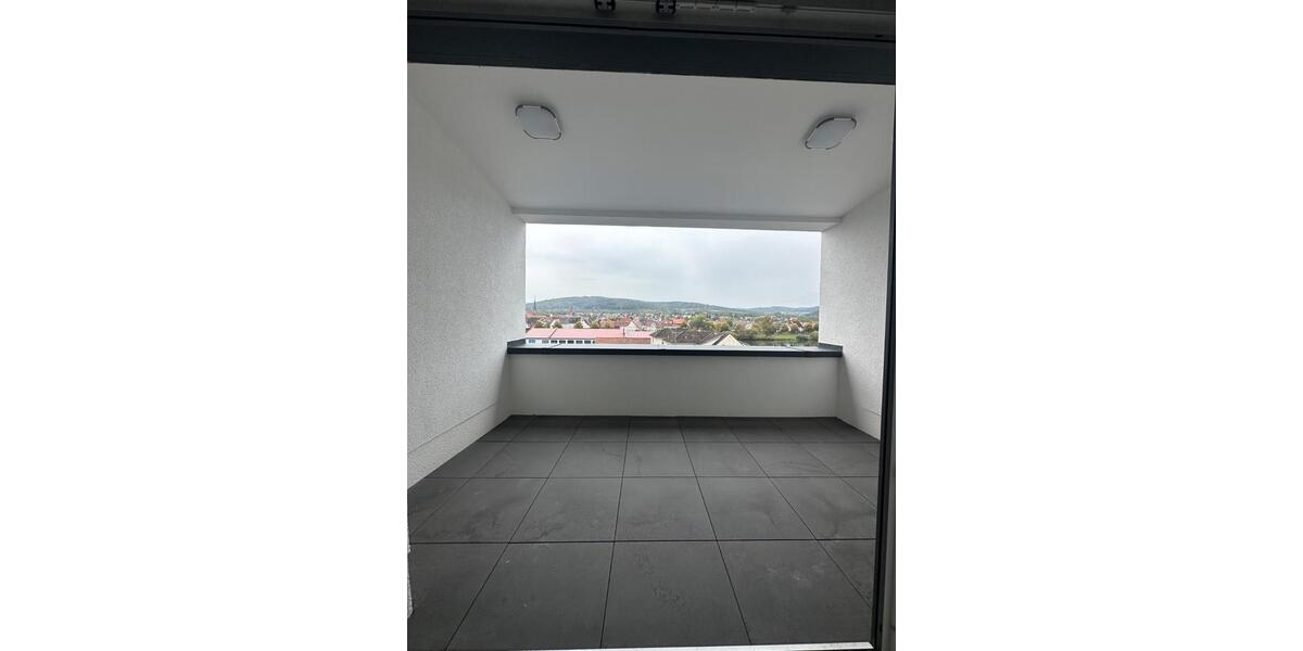 Dachgeschoßwohnung Erlenbach am Main - 5 Zimmer, 139 m&sup2;, 1.900&euro; | Angebot:26424663