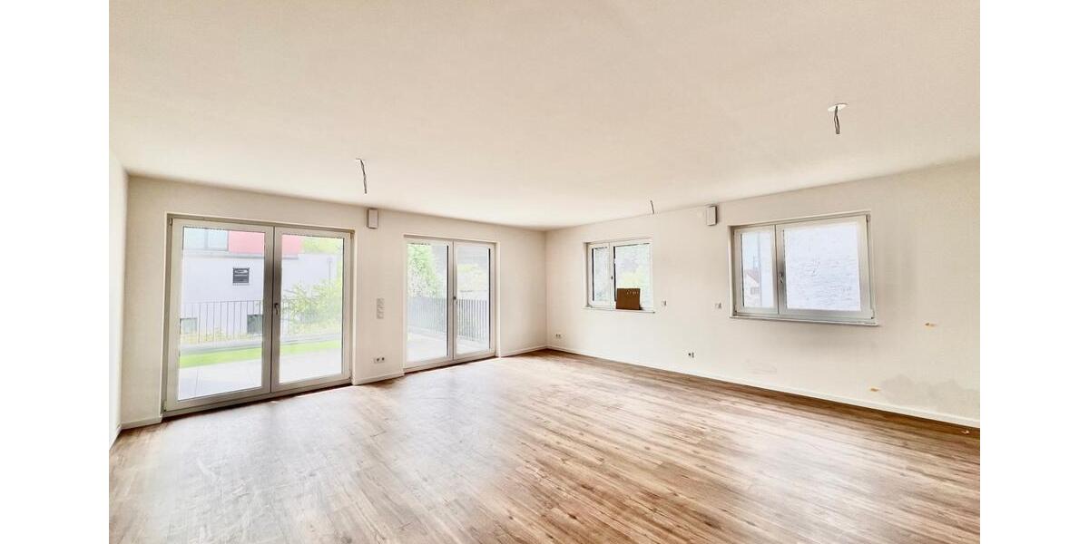 Terrassenwohnung Augsburg Bergheim - 2 Zimmer, 82 m&sup2;, 1.390&euro; | Angebot:26577861
