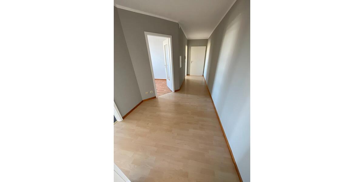 Etagenwohnung Langenhagen - 3 Zimmer, 84 m&sup2;, 807&euro; | Angebot:26599585