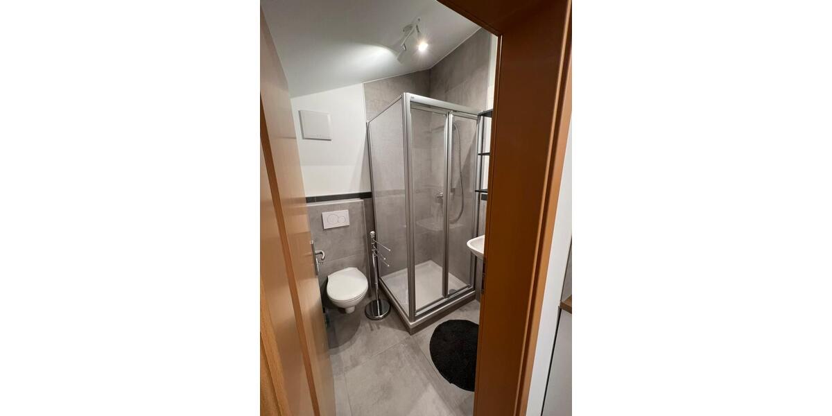 Wohnen auf Zeit Gerzen - 1 Zimmer, 18 m&sup2;, 28&euro; | Angebot:24459773