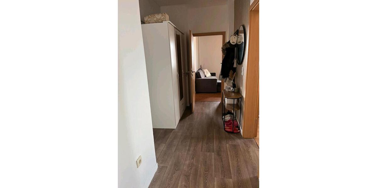 Etagenwohnung Salzkotten - 3 Zimmer, 70 m&sup2;, 600&euro; | Angebot:25258802