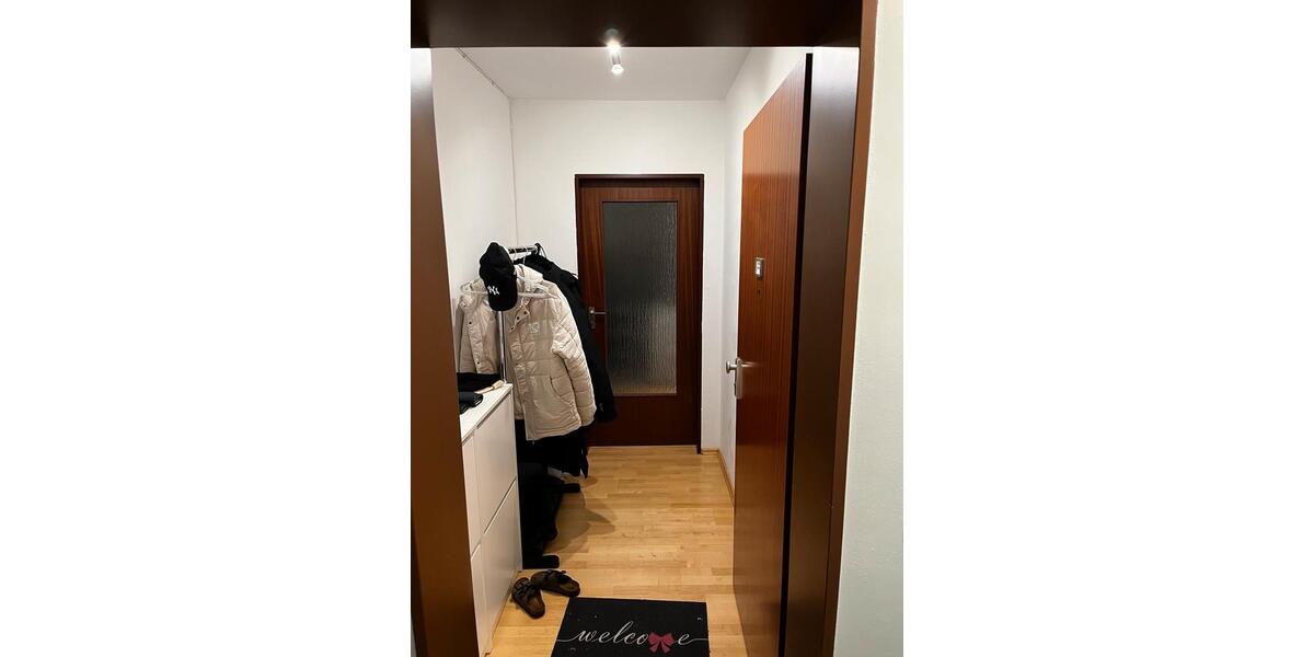 Etagenwohnung Unterhaching - 2 Zimmer, 54 m&sup2;, 1.300&euro; | Angebot:25431644