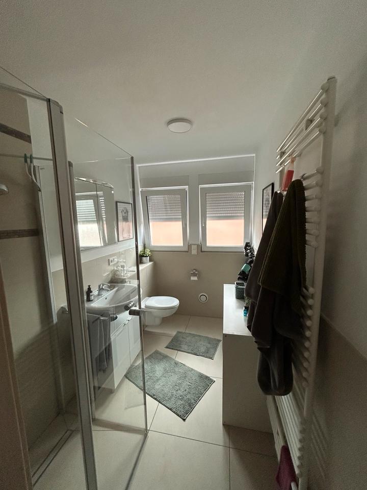 [ab sofort bezugsfrei] Moderne 2,5 Zimmer Wohnung in Glessen zimmer