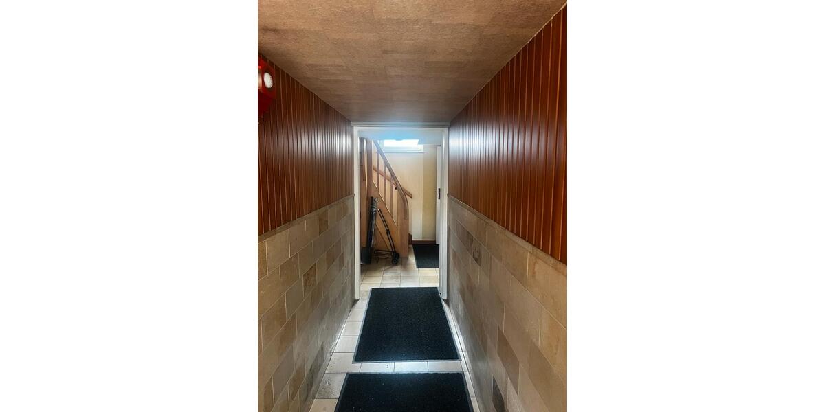 Wohnen auf Zeit Bremen Häfen - 25 Zimmer, 180 m&sup2;, 500&euro; | Angebot:25830816