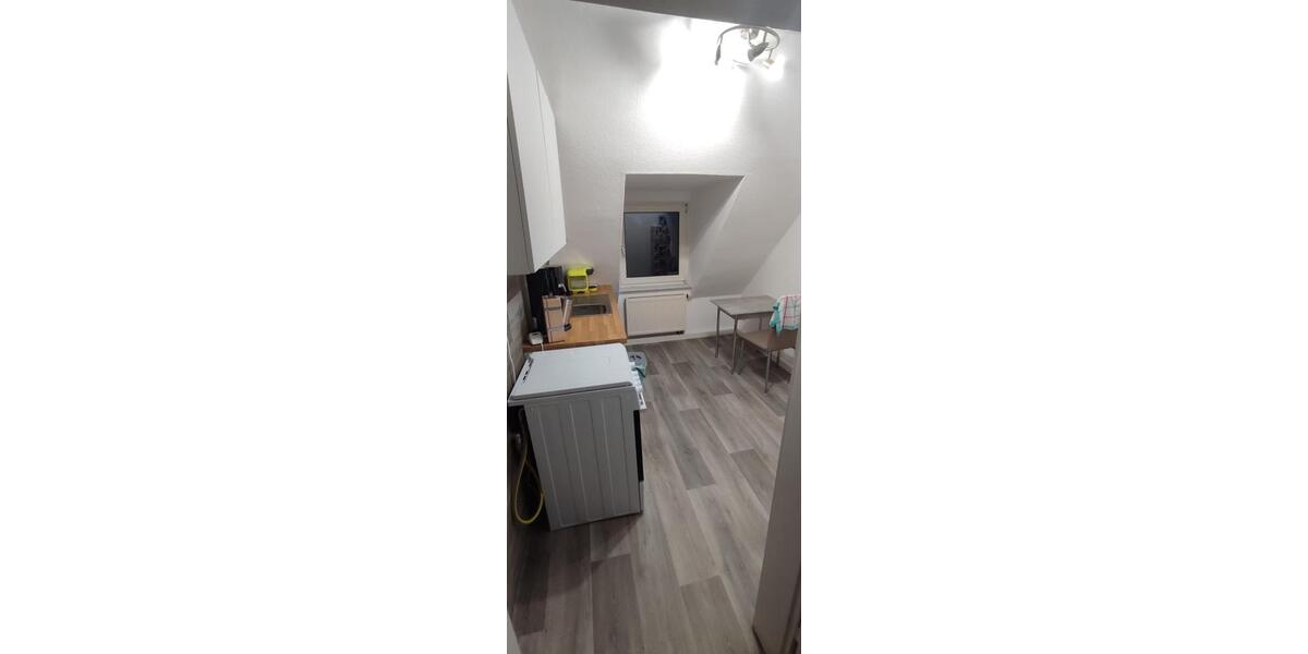 Dachgeschoßwohnung Kassel - 2 Zimmer, 55 m&sup2;, 650&euro; | Angebot:26590828
