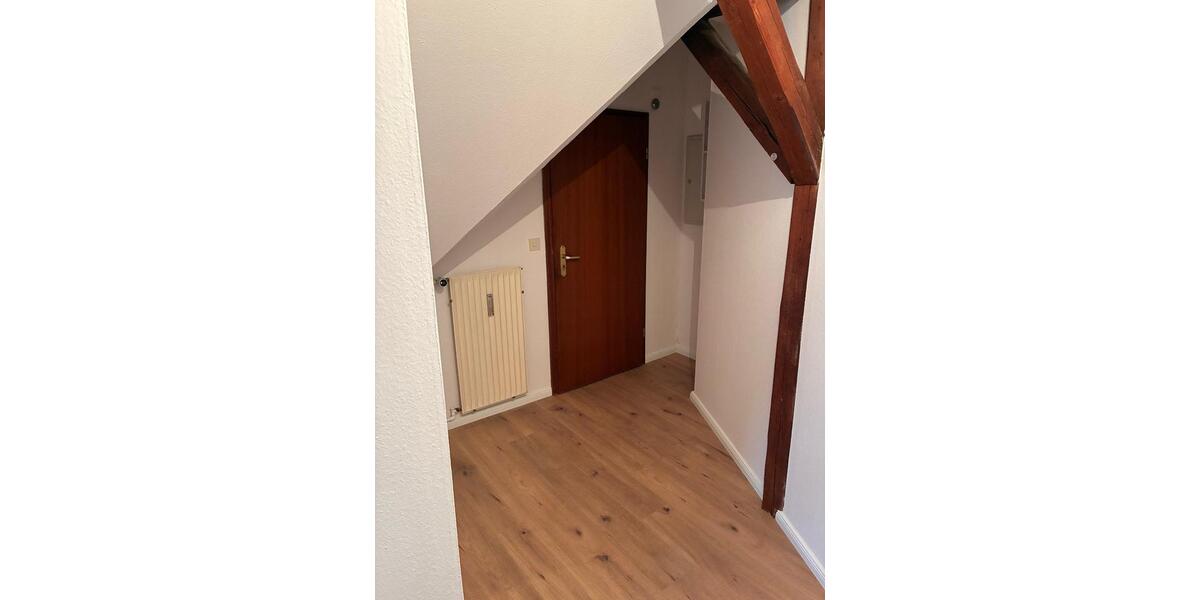 Dachgeschoßwohnung Salzhausen - 1 Zimmer, 40 m&sup2;, 699&euro; | Angebot:24785102