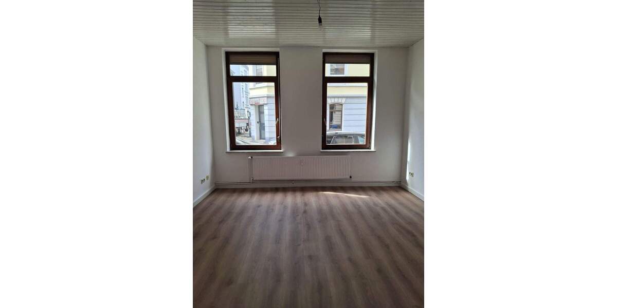 Etagenwohnung Bremerhaven Geestemünde - 3 Zimmer, 83 m&sup2;, 690&euro; | Angebot:25835196