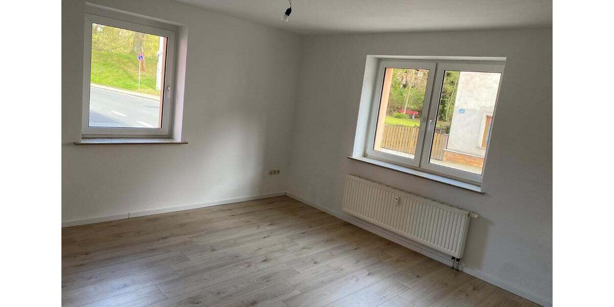 Erdgeschoßwohnung Neukirchen/Pleiße Pleiße - 3 Zimmer, 67 m&sup2;, 390&euro; | Angebot:26326775