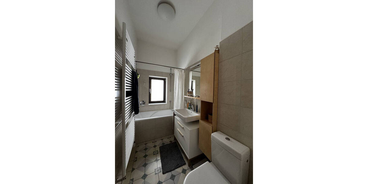 Etagenwohnung Trier Trier-Süd - 3 Zimmer, 125 m&sup2;, 980&euro; | Angebot:25929377