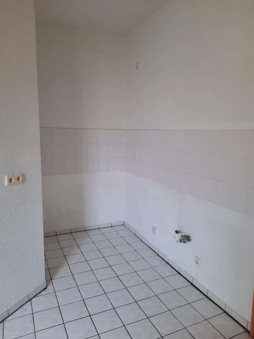 2 Zimmer-Wohnung *gerade in Renovierung* frei ab 01.08.2023 2 zimmer