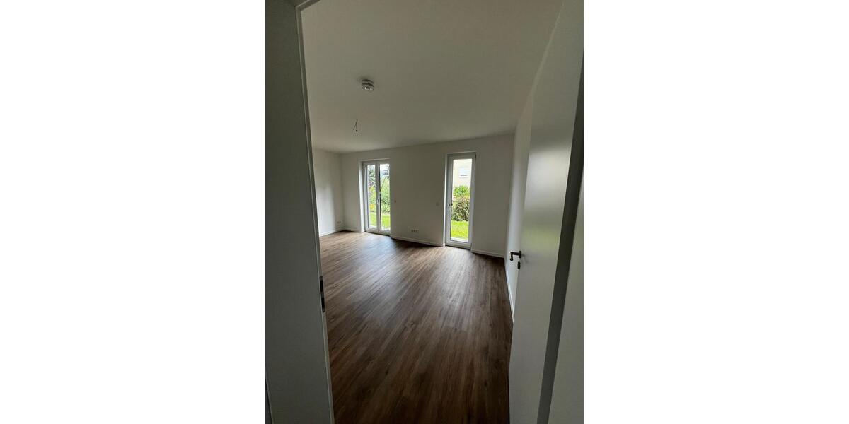 Etagenwohnung Suhl Aue 1 - 4 Zimmer, 115 m&sup2;, 1.210&euro; | Angebot:26563032