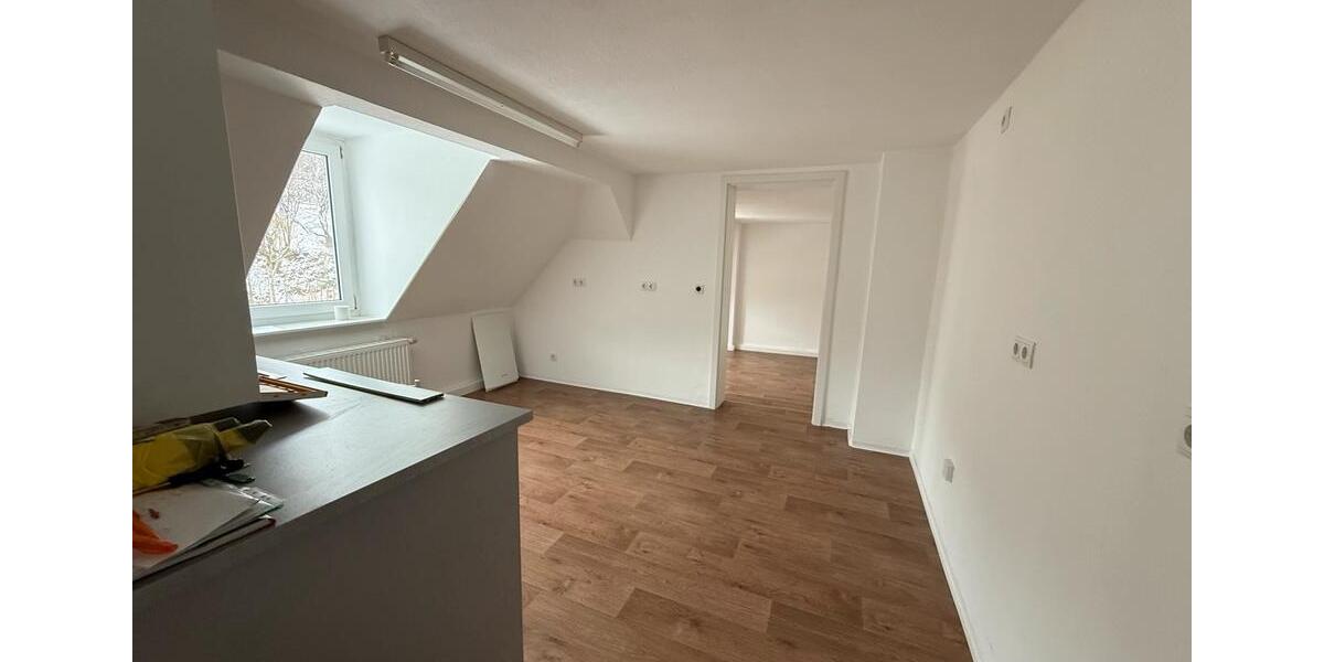 Dachgeschoßwohnung Sitzendorf - 4 Zimmer, 54 m&sup2;, 350&euro; | Angebot:24719567