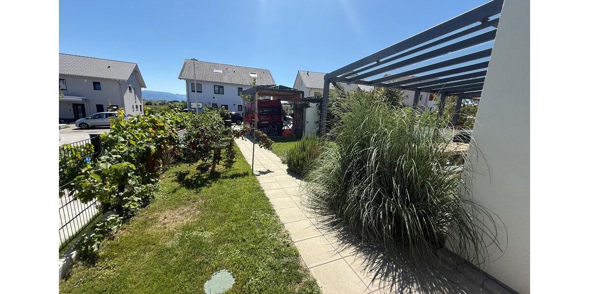 Möbliertes Haus in Freiburg (Tiengen) für 6 Monate zu vermieten 5 zimmer