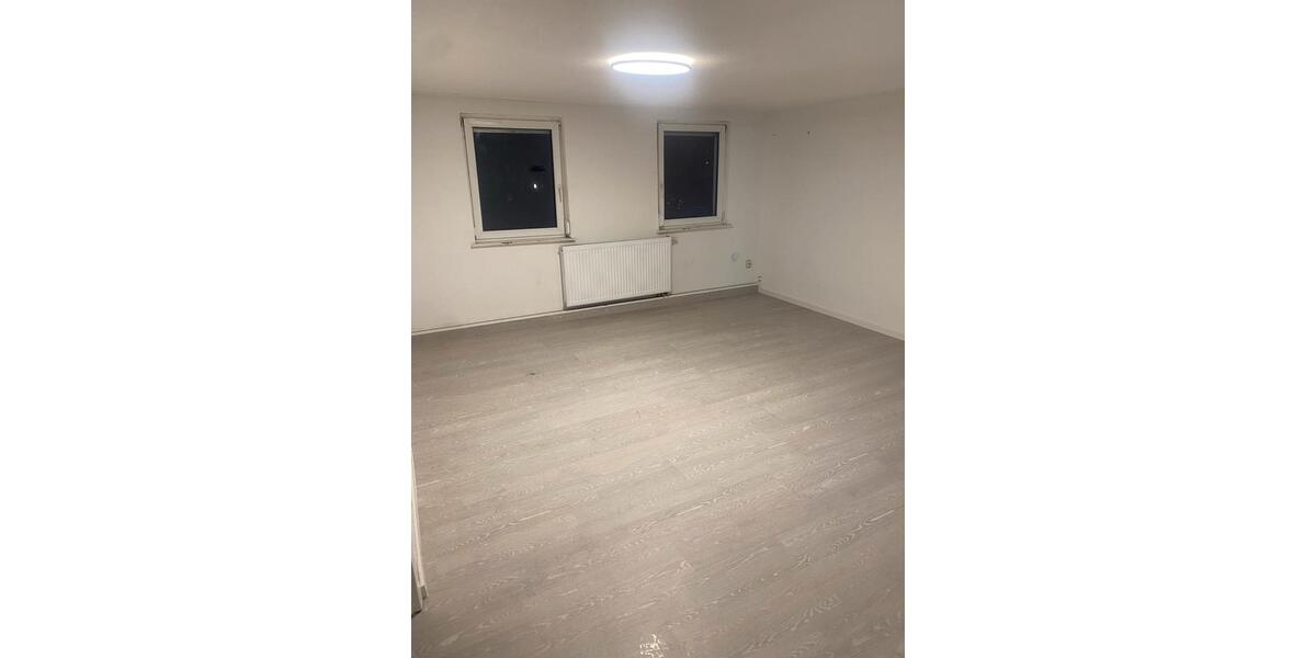 Etagenwohnung Tuttlingen - 4 Zimmer, 80 m&sup2;, 750&euro; | Angebot:26044420