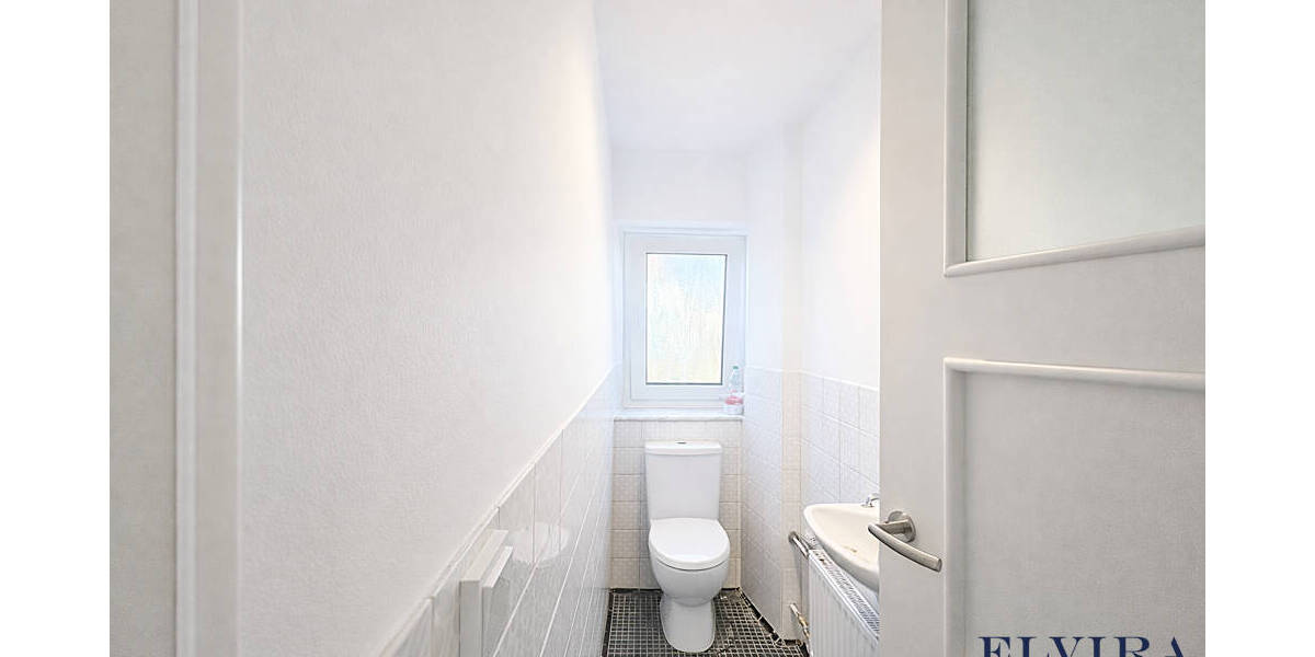 Etagenwohnung München Pasing-Obermenzing - 3 Zimmer, 97 m&sup2;, 1.950&euro; | Angebot:26082708