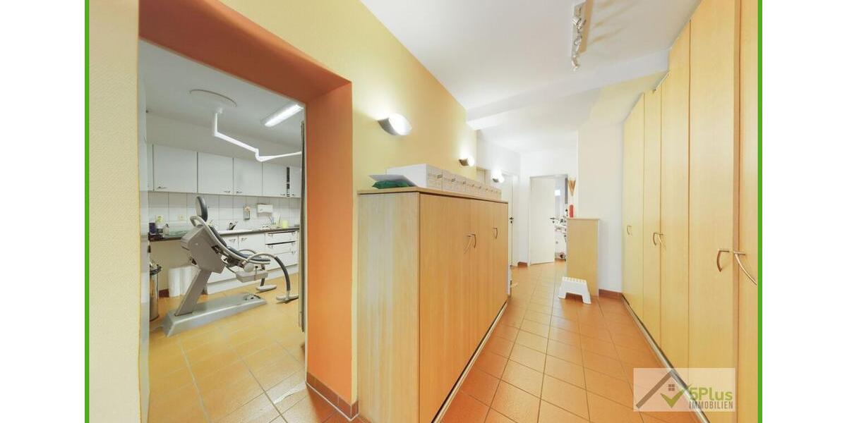 + 5PLUS IMMO + VIELSEITIGE GESUNDHEITS-ODER BÜROFLÄCHE IN GUTER LAGE VON DÜREN-BIRKESDORF +++ zimmer