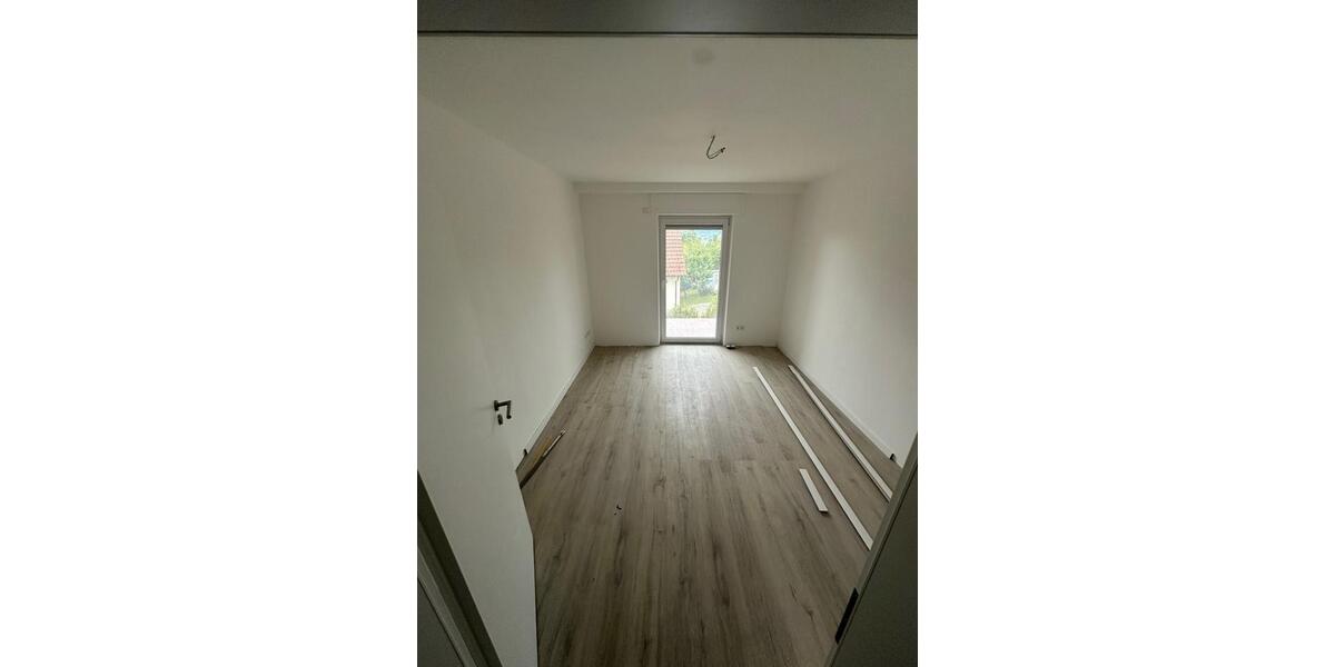 Erdgeschoßwohnung Gaienhofen - 3 Zimmer, 103 m&sup2;, 1.560&euro; | Angebot:26705302