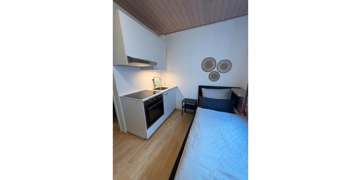 Wohnen auf Zeit Sindelfingen Darmsheim - 20 Zimmer, 400 m&sup2;, 25&euro; | Angebot:19911746