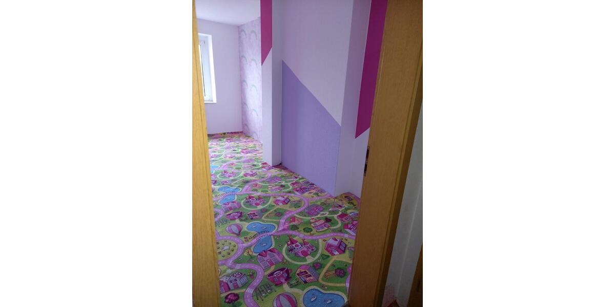 Etagenwohnung Staßfurt - 4 Zimmer, 127 m&sup2;, 585&euro; | Angebot:26373720
